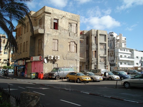 077-Халупа в центре Тель-Авива